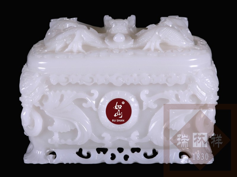 虎头龙【极品白玉】